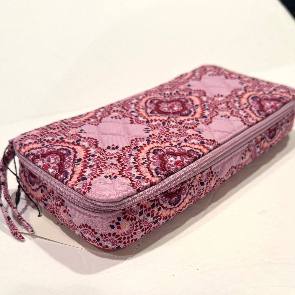 Vera Bradley Cotton Large Travel Pill Case 7 Day 28 Slot Lavender Medallion NEW